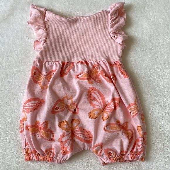 Carter’s Just One You- Size 3 pink romper with butterflies - Picture 4 of 5